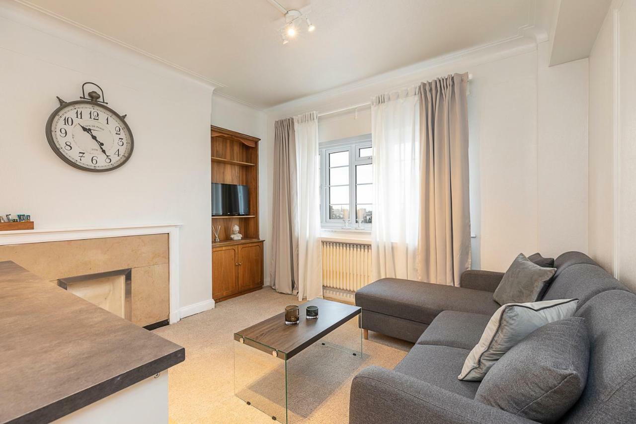 Grand Swiss Cottage Apartment London Luaran gambar
