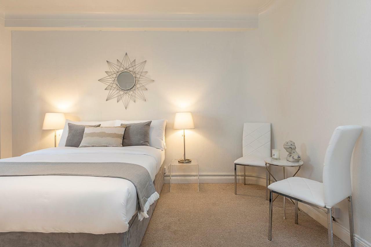 Grand Swiss Cottage Apartment London Luaran gambar